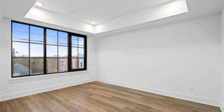 Lyric Lofts Gallery 10