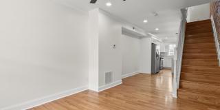 404 N ROBINSON ST Gallery 14