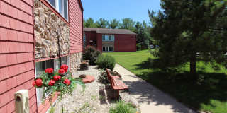 4th Street Manor Gallery 1