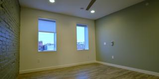 620 S. 5th St Gallery 11