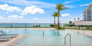 151 N Seabreeze Gallery 33