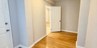 Rare 5-Bedroom Gem in Kingsessing Gallery 8