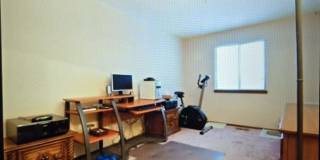 1733 Howe Lane Gallery 7