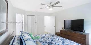 5701 NW 114th Ct Gallery 19