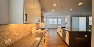 BEAUTIFUL HOME IN ALORAVITA NORTH IN PEORIA Gallery 9