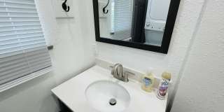521 W Craig Pl Gallery 13