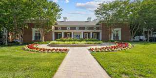 Huntington at King Farm Gallery 40