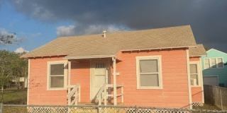 736 S Houston Street Gallery 1