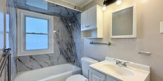 Newly Updated 2 Bed Ranch with Private Backyard Gallery 11