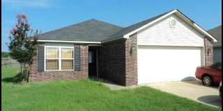 1101 Yarrow Drive Gallery 1