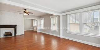 4138 N Lockwood Ave Upper Gallery 19