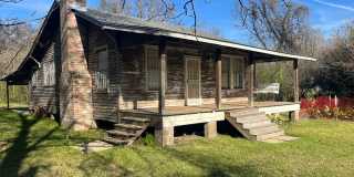 11917 N. Harrells Ferry Road Gallery 1