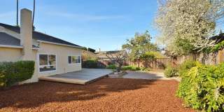 $4,200 / 4 BR - SPACIOUS HOME IN WARM SPRINGS WITH SCENIC HILL VIEWS Gallery 10