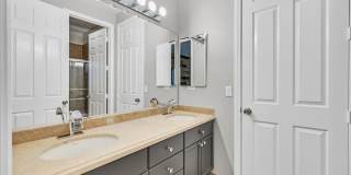 Fully Upgraded 5 Bedroom 4.5 Bathroom in Guard Gated Foothills Community! Gallery 42