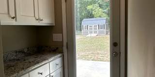 Country Living with Modern Comforts- 3 Bedroom, 2 Bathroom Gallery 10