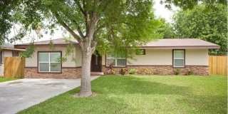 Beautiful 4 bedbroom 2 bath home in McAllen. Gallery 1