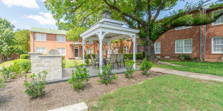 Hampton Plaza at Kessler Park Hampton Plaza at Kessler Park Gallery 19