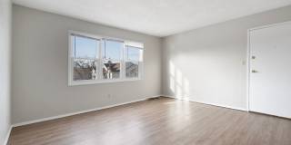 Leavitt Park Apartments - Building 1014 Gallery 4