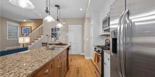 706 Ivy St Unit 1 Gallery 10