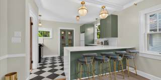 5120 N Park Avenue Gallery 21