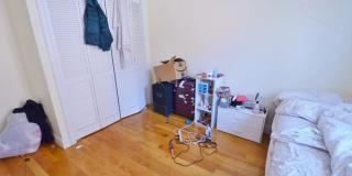 Charming 3 Bedroom-No Broker fee Gallery 4
