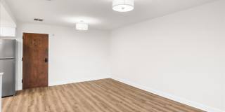 380 BROADVIEW Avenue Gallery 6