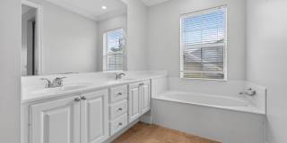 2625 E Community Drive Gallery 21