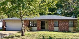 3 bed 1.5 bath house in SE Springfield Gallery 1