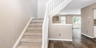22733 COACHLIGHT Circle Gallery 7