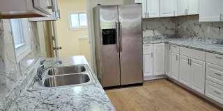 7247 Middlesex Street Gallery 1