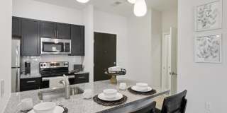 The View at Old City Gallery 7