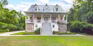Private Furnished Riverfront Estate with Dock & Guest Apartment Gallery 1