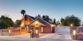 Stunning 4BR Horse Property 6 car Garage in Las Vegas Gallery 1