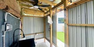 Mid Century Modern Gem! Mid Century Modern Gem! Gallery 37
