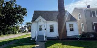 Charming 4 Bedroom 1.5 Bath Home in Lorain Charming 4 Bedroom 1.5 Bath Home in Lorain Gallery 1