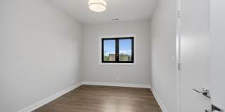 6242 S Greenwood Avenue Gallery 15