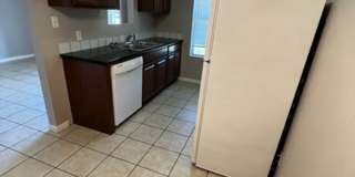 La Place 5th St Gallery 9