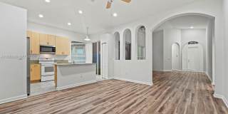 2247 Portofino Ave Gallery 8