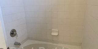 10075 Gate Parkway Gallery 23