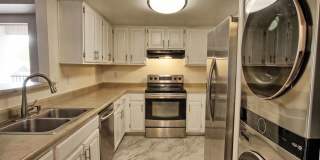 3 bed 2 bath 2nd story Littleton Condo Gallery 1