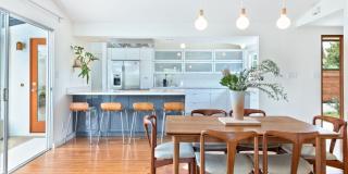 A Fully Furnished Modern Portfolio Home with a Large Backyard Oasis & 3 Comfortable Bedrooms! Gallery 7