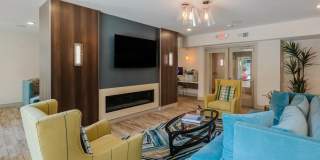 35 Folly Apartments Gallery 40