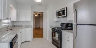 3117 44th Street Gallery 1