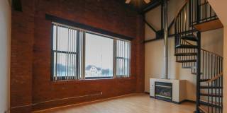 South Street Lofts Gallery 9