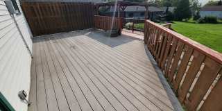 AVAILABLE September 1st- 4 Bed 3 Bath w/ Spacious Back Deck - SHORT TERM LEASE TILL END OF APRIL Gallery 34