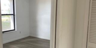3425 SE 10th Avenue Gallery 23