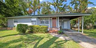 Gorgeous 3 Bedroom near FSU for Fall 2027! Gallery 1