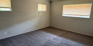 Beautiful town home with deep 2 car garage and a large covered patio Gallery 7