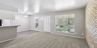 Premier Gardens Apt. Gallery 26