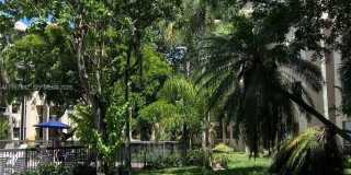 8353 Lake Dr Gallery 28